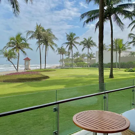 Villa Ocean View And Apartment Da Nang 